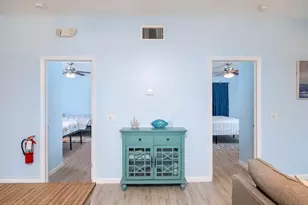 410 10th St, Key Colony Beach, FL 33051 - Photo 18