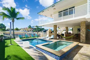 158 Bahama Ave, Key Largo, FL 33037 - Photo 1