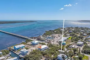 30950 Witters Ln, Big Pine, FL 33043 - Photo 36