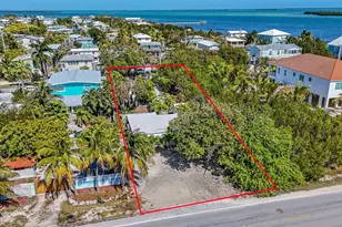 30950 Witters Ln, Big Pine, FL 33043 - Photo 22