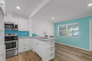 30950 Witters Ln, Big Pine, FL 33043 - Photo 12