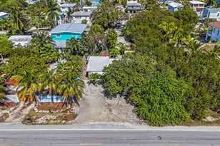 30950 Witters Ln, Big Pine, FL 33043 - Photo 26