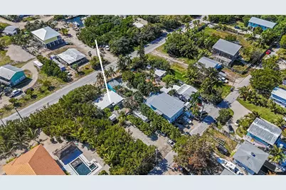 30950 Witters Lane, Big Pine, FL 33043 - Photo 32