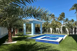 259 St Thomas Ave, Key Largo, FL 33037 - Photo 2