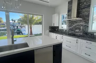 259 St Thomas Ave, Key Largo, FL 33037 - Photo 4