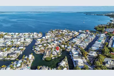1127 Gulfstream Lane, Key Largo, FL 33037 - Photo 32
