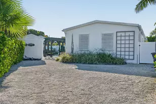 1127 Gulfstream Ln, Key Largo, FL 33037 - Photo 2