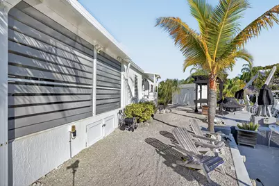 1127 Gulfstream Lane, Key Largo, FL 33037 - Photo 24