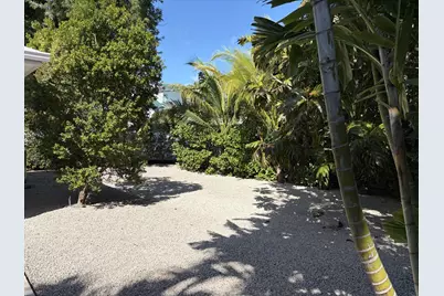 153 Orchid Street, Tavernier, FL 33070 - Photo 8