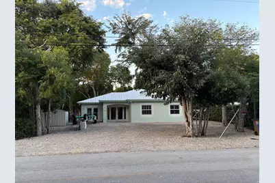 42 Transylvania Avenue, Key Largo, FL 33037 - Photo 2