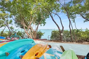 97652 Overseas Hwy #Apt M10, Key Largo, FL 33037 - Photo 28