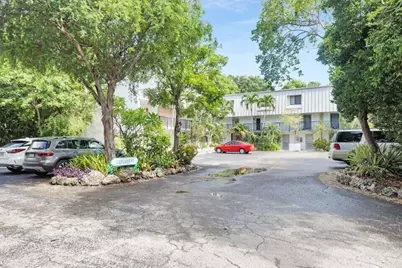 97652 Overseas Highway #Apt M10, Key Largo, FL 33037 - Photo 24