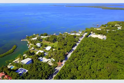 120 E Shore Drive, Key Largo, FL 33037 - Photo 4