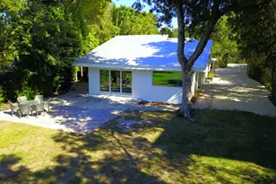 120 E Shore Dr, Key Largo, FL 33037 - Photo 14