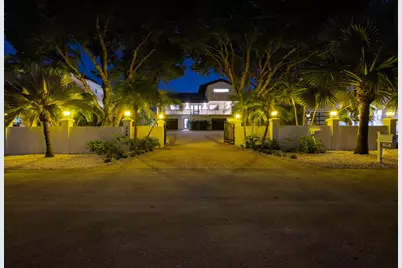 228 Tide Avenue, Tavernier, FL 33070 - Photo 8