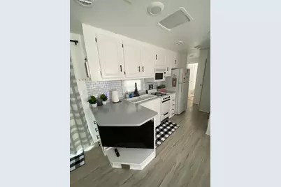 325 Calusa Street #454, Key Largo, FL 33037 - Photo 2