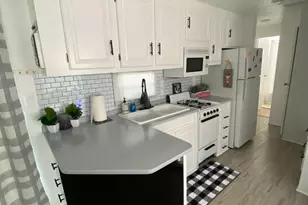 325 Calusa Street, Key Largo, FL 33037 - Photo 2