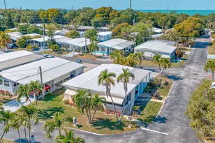 902 S Ruby Dr, Key Largo, FL 33037 - Photo 10