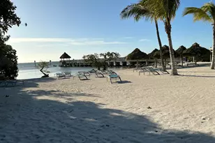 500 Burton Dr, Tavernier, FL 33070 - Photo 2