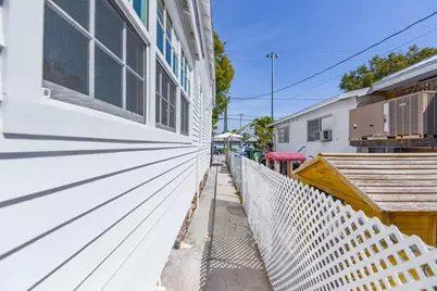 1018 Georgia Street, Key West, FL 33040 - Photo 28