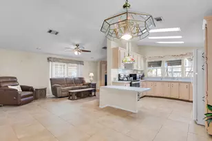 213 Buttonwood Ave, Key Largo, FL 33037 - Photo 8