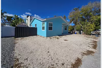 37 Orange Drive, Key Largo, FL 33037 - Photo 2