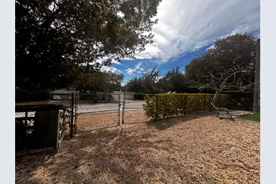 156 Marina Avenue, Key Largo, FL 33037 - Photo 12