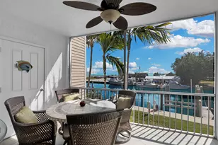 101 Gulfview Dr #116D & 30' Boat Slip, Islamorada, FL 33036 - Photo 2