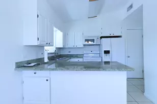 203 Bessie Rd, Tavernier, FL 33070 - Photo 8