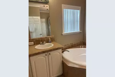 210 W 2nd Court, Key Largo, FL 33037 - Photo 10