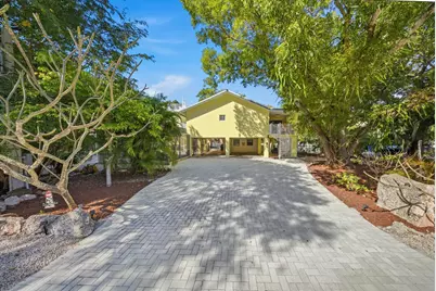 155 Fontaine Drive, Tavernier, FL 33070 - Photo 2