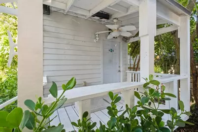 133 E Silver Palm Avenue, Tavernier, FL 33070 - Photo 4