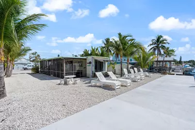 246 Lower Matecumbe Road, Key Largo, FL 33037 - Photo 16
