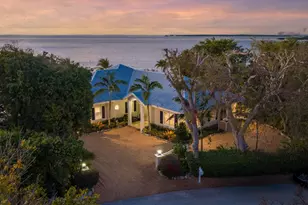 134 N Rolling Hill Rd, Tavernier, FL 33070 - Photo 2