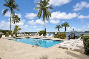 200 Harborview Dr, Tavernier, FL 33070 - Photo 1