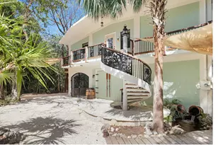 134 Artic Ave, Tavernier, FL 33037 - Photo 2