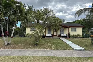 420 NW 16th St, Homestead, FL 33030 - Photo 1