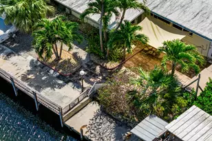 319 Woods Ave, Tavernier, FL 33070 - Photo 32