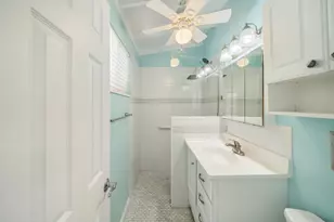 319 Woods Ave, Tavernier, FL 33070 - Photo 10