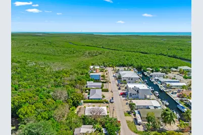 312 Ryan Avenue, Key Largo, FL 33037 - Photo 44