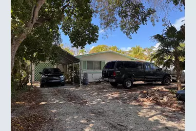 110 E Ridge Road, Upper Sugarloaf Key, FL 33036 - Photo 1