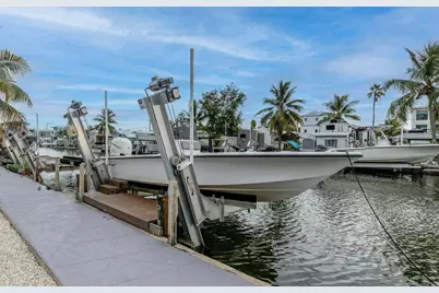 325 Calusa Street ## 320, Key Largo, FL 33037 - Photo 18