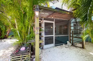 273 Loeb Ave, Key Largo, FL 33037 - Photo 2