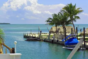 200 Plantation Dr, Tavernier, FL 33070 - Photo 6