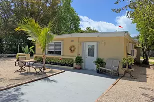 158 Pearl Ave, Upper Sugarloaf Key, FL 33070 - Photo 1