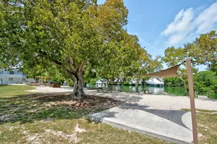 158 Pearl Ave, Tavernier, FL 33070 - Photo 26
