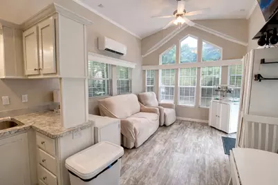 101551 Overseas Highway #159, Key Largo, FL 33037 - Photo 2