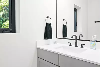 19 Coral Way, Key Largo, FL 33037 - Photo 8