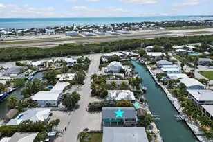 2121 Yellowtail Dr, Marathon, FL 33050 - Photo 4