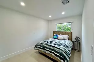 34 S Blackwater Ln, Key Largo, FL 33037 - Photo 8